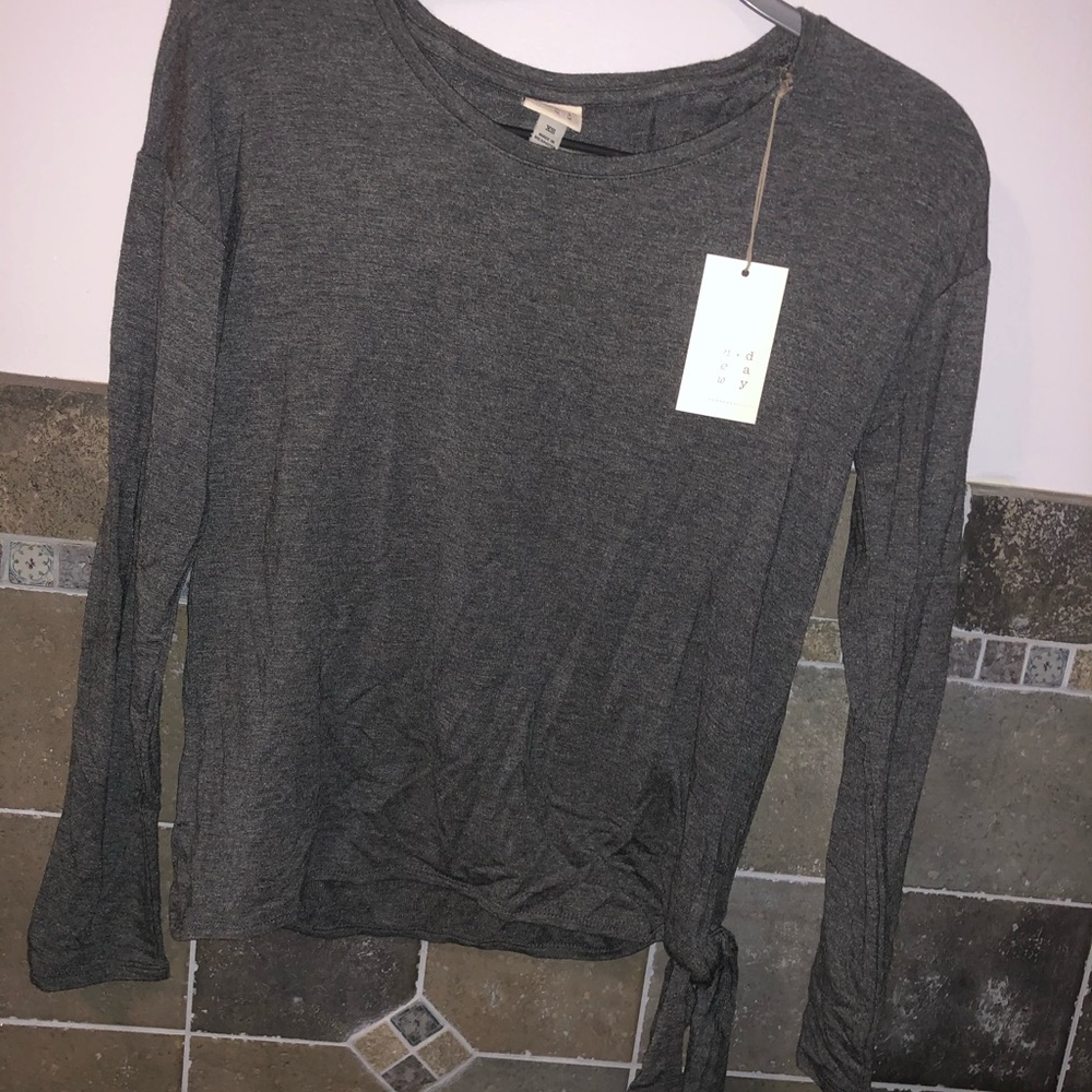 Basic Long Sleeve Tee